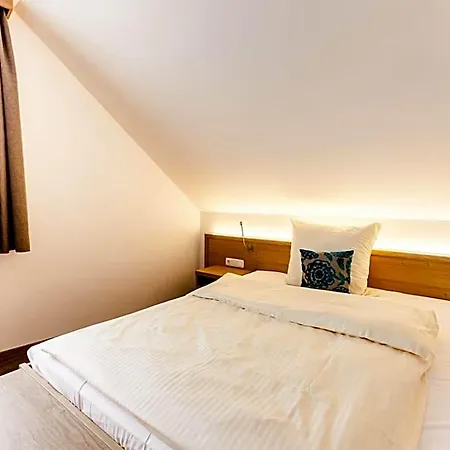 Meyers 3* Isenbüttel